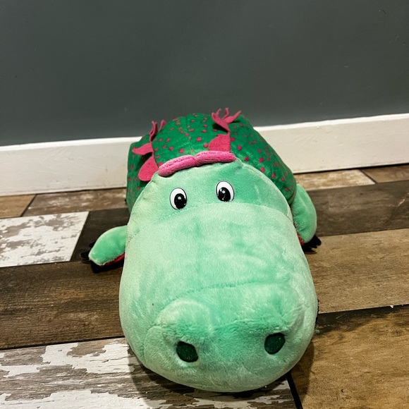 Flipazoo roses gator, stuffed animal, bear flips to gator - Picture 5 of 7